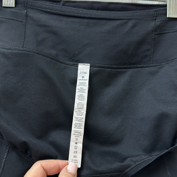 Lululemon Speed Up Short Long *4" Updated Fit Black - Picture 14 of 15